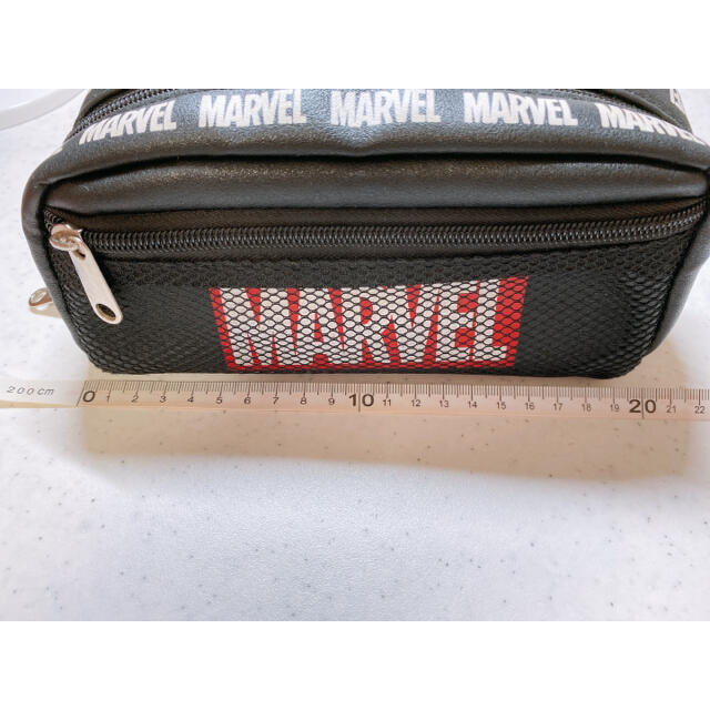 MARVEL(マーベル)のMARVEL 筆箱 インテリア/住まい/日用品の文房具(ペンケース/筆箱)の商品写真