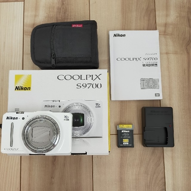 NIKON COOLPIXクールピクス　S9700 デジカメ　デジタルカメラデジタルカメラ