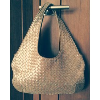 ボッテガヴェネタ(Bottega Veneta)のイントレチャート　メッシュ編み込み　ショルダー　トート　バック(ショルダーバッグ)