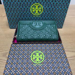 トリーバーチ(Tory Burch)の新品トリーバーチ TORY BURCH 長財布  グリーン　紙袋無し(財布)