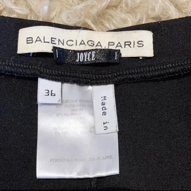 スパッツ Balenciaga レギンスの通販 by ※プロフ必読※近日大半処分予定｜バレンシアガならラクマ - バレンシアガ ことです