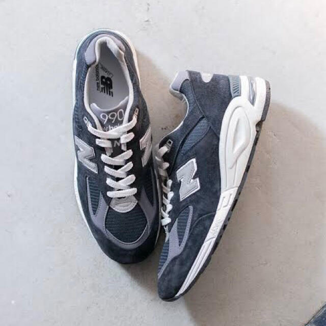 New Balance(ニューバランス)のNEW BALANCE M990v2 NAVY 復刻 入手困難 メンズの靴/シューズ(スニーカー)の商品写真