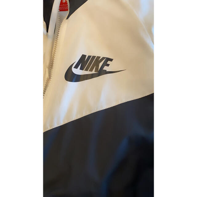 NIKE(ナイキ)のNIKE 上着 キッズ/ベビー/マタニティのキッズ服男の子用(90cm~)(ジャケット/上着)の商品写真