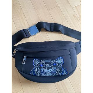 ケンゾー(KENZO)のKENZO ボディーバッグ(ボディーバッグ)