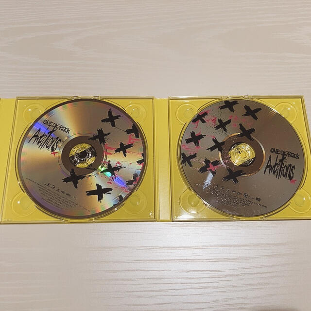 ONE OK ROCK(ワンオクロック)のONE OK ROCK Ambitions CD DVD エンタメ/ホビーのDVD/ブルーレイ(ミュージック)の商品写真