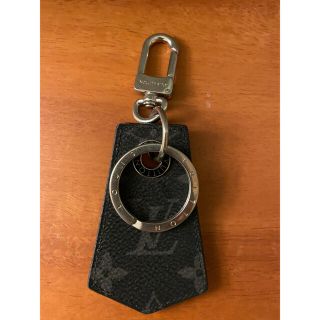 ルイヴィトン(LOUIS VUITTON)のキーホルダー　ルイヴィトン　ヴィトン　LV LOUIS VUITTON(キーホルダー)