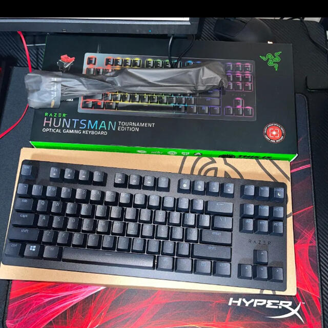 LAZER(レイザー)のRAZER Huntsman Tournament　Edition　キーボード スマホ/家電/カメラのPC/タブレット(PC周辺機器)の商品写真