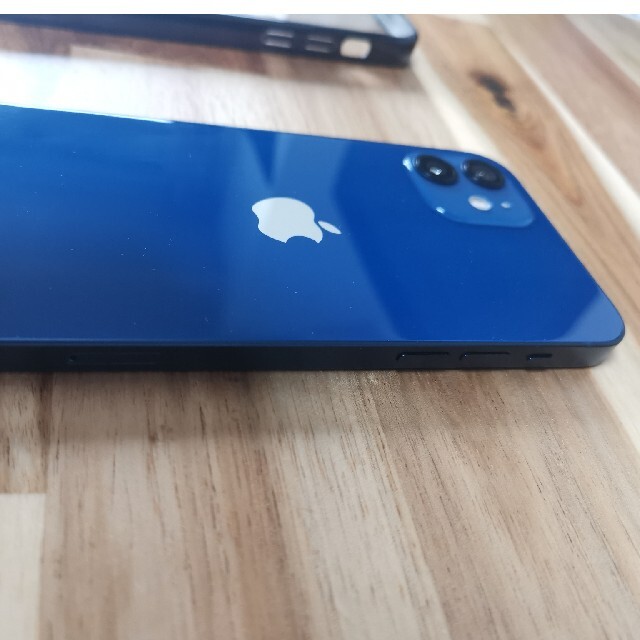 iPhone(アイフォーン)のiphone12 本体 64 GB SIMフリー ブルー スマホ/家電/カメラのスマートフォン/携帯電話(スマートフォン本体)の商品写真