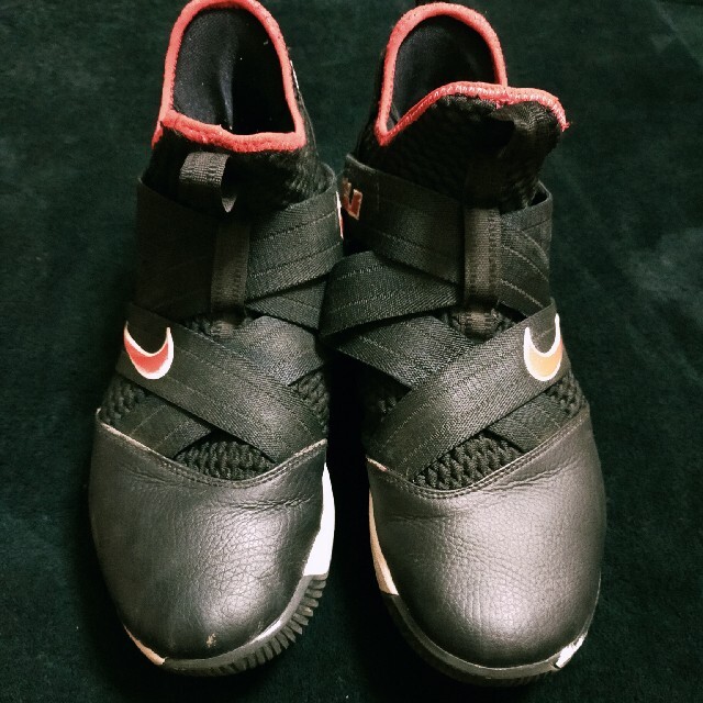  Nike LeBron Soldier 12 28.5cm メンズの靴/シューズ(スニーカー)の商品写真