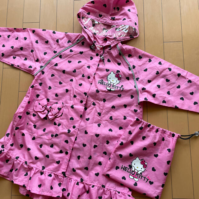 サンリオ(サンリオ)の[期間限定値下げ]レインコート キッズ/ベビー/マタニティのキッズ服女の子用(90cm~)(コート)の商品写真