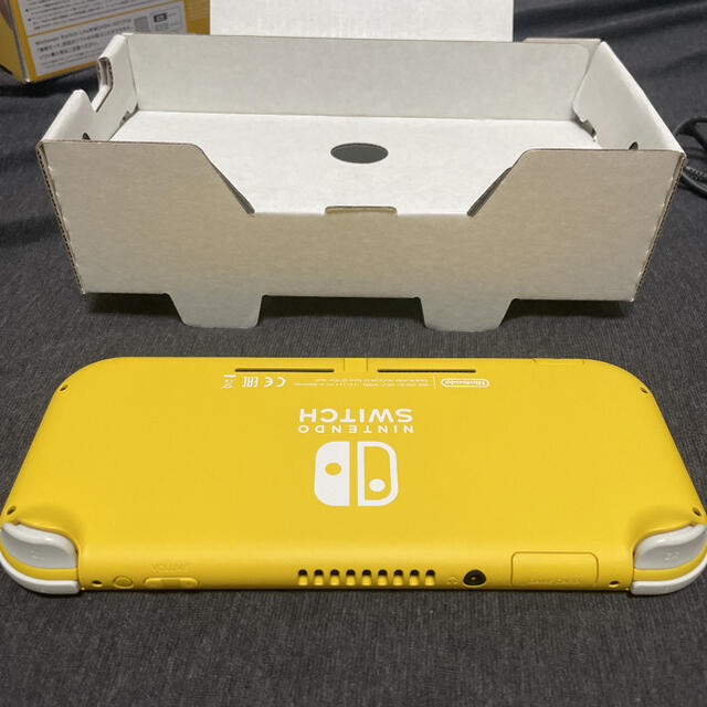 Nintendo Switch Lite イエローとゼルダの伝説セット