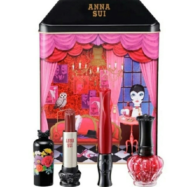 ANNA SUI(アナスイ)のアナスイ ネイルカラー A01 コスメ/美容のネイル(マニキュア)の商品写真