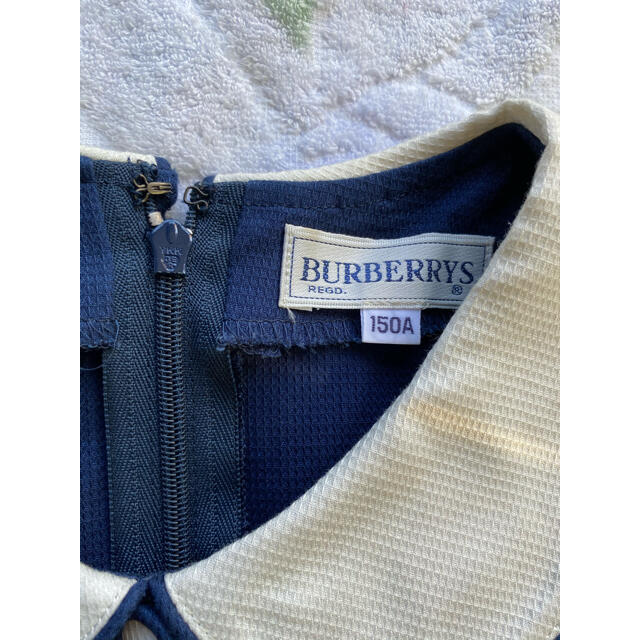 BURBERRY(バーバリー)のバーバリー　白襟　紺色　ワンピース　150 リボンベルト キッズ/ベビー/マタニティのキッズ服女の子用(90cm~)(ワンピース)の商品写真