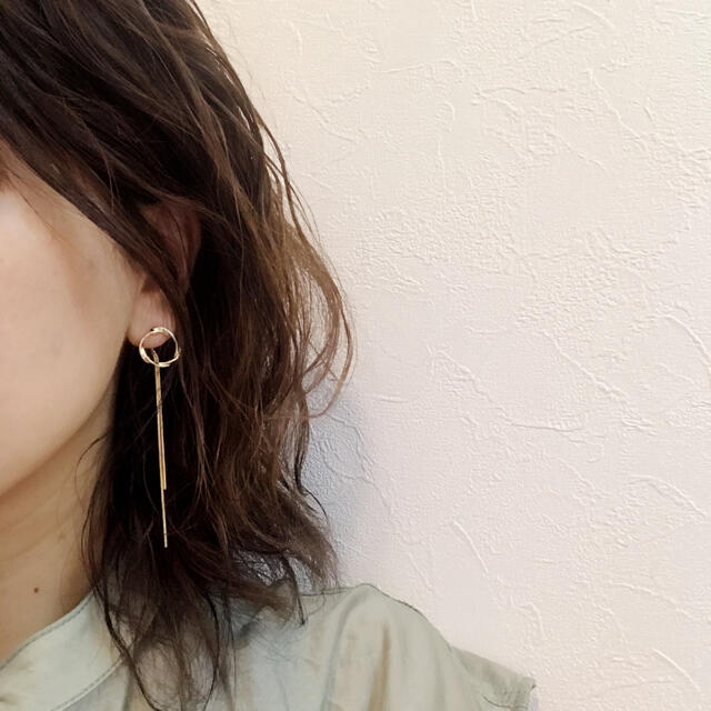 TODAYFUL - import gold fringe pierce( *ˊᵕˋ) ︎‧₊の通販 by yu's shop｜トゥデイフルならラクマ