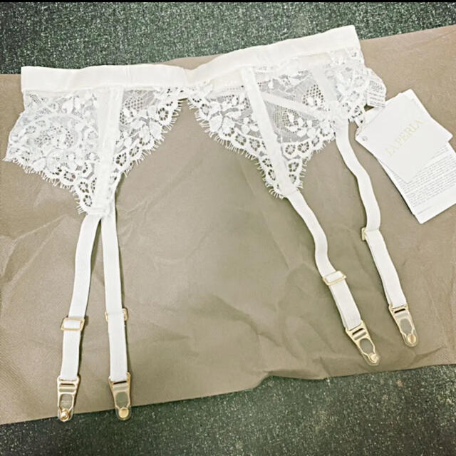LA PERLA ラペルラ ガーターベルト レース ホワイト 未使用 新品 白-