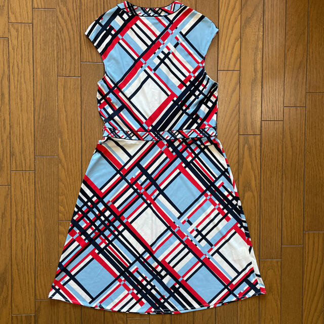 2〜3回着用】BCBGMAXAZRIA 半袖チェック柄膝丈ワンピース(M)-