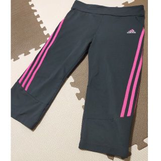 アディダス(adidas)の☆adidas アディダス ハーフパンツ 黒&ピンク サイズS(ハーフパンツ)