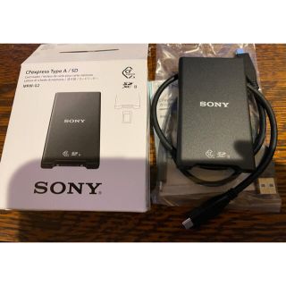 ソニー(SONY)のSONY CFexpress TypeA / SD カードリーダー　MRW-G2(その他)