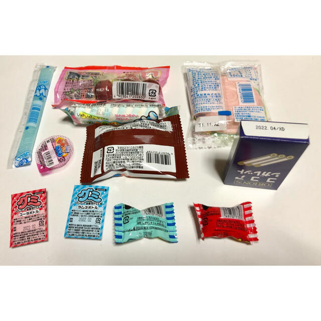 駄菓子　詰め合わせ 食品/飲料/酒の食品(菓子/デザート)の商品写真