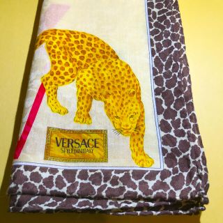 ジャンニヴェルサーチ(Gianni Versace)のレア！Giann Versace ☆大判ハンカチ【used】(ハンカチ)