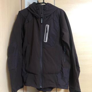 パタゴニア(patagonia)のアンドワンダー　ストレッチシェルジャケット and wander (登山用品)