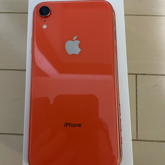 らくらくメ☋ iPhone XR Coral 64 GB SIMフリー ケース インナーシート