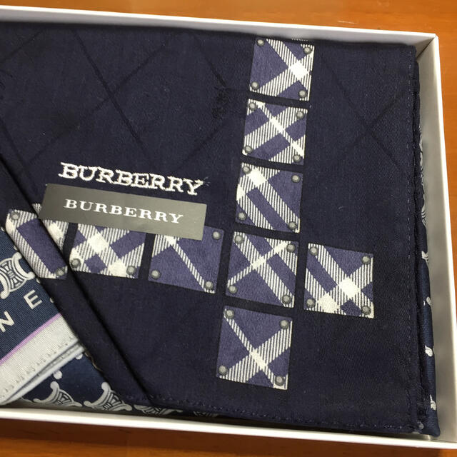 BURBERRY(バーバリー)のハンカチ レディースのファッション小物(ハンカチ)の商品写真