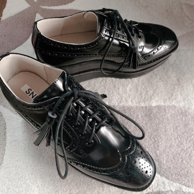 SNIDEL(スナイデル)のスナイデル  厚底ローファー レディースの靴/シューズ(ローファー/革靴)の商品写真