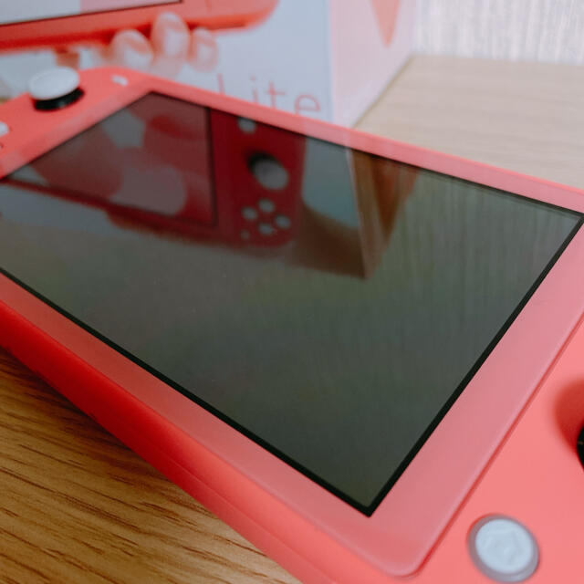 【かなり美品⭐️】Nintendo Switch Lite コーラル