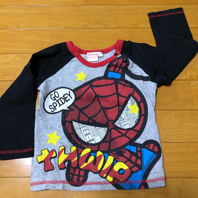 MARVEL(マーベル)のスパイダーマン　ロンT キッズ/ベビー/マタニティのキッズ服男の子用(90cm~)(Tシャツ/カットソー)の商品写真