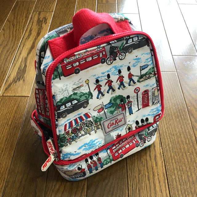 Cath Kidston(キャスキッドソン)の処分価格！キャスキッドソンのキッズリュック キッズ/ベビー/マタニティのこども用バッグ(リュックサック)の商品写真