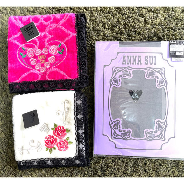 ANNA SUI(アナスイ)の【新品タグ付き】ブランドアナスイ　★大判ハンカチ2枚とタイツセット レディースのファッション小物(ハンカチ)の商品写真