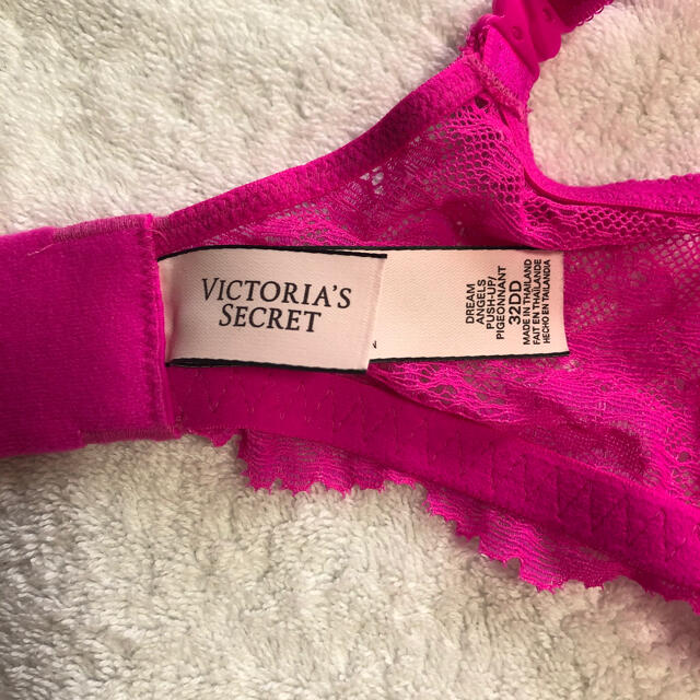 Victoria's Secret(ヴィクトリアズシークレット)の新品・未使用　ヴィクトリアズシークレット　下着 レディースの下着/アンダーウェア(ブラ)の商品写真