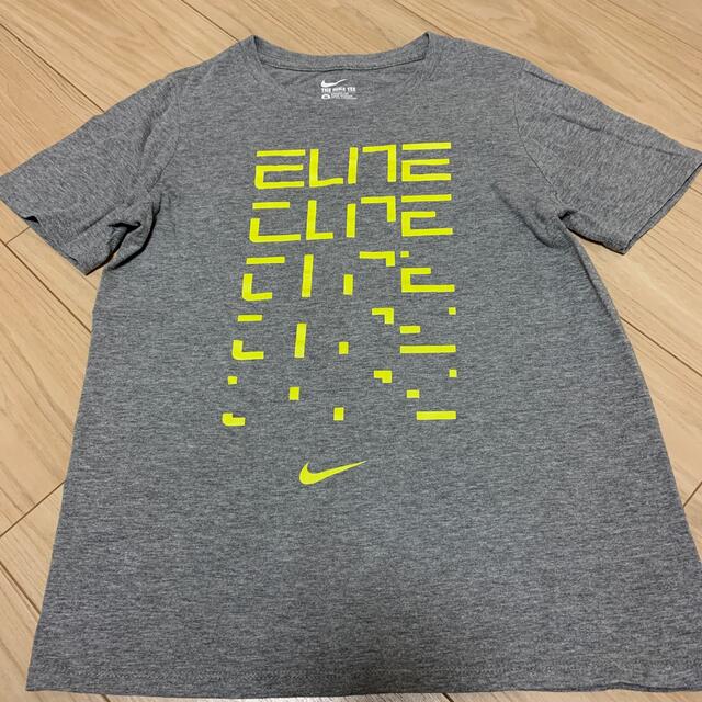 NIKE(ナイキ)のNIKE Tシャツ　140〜150 キッズ/ベビー/マタニティのキッズ服男の子用(90cm~)(Tシャツ/カットソー)の商品写真