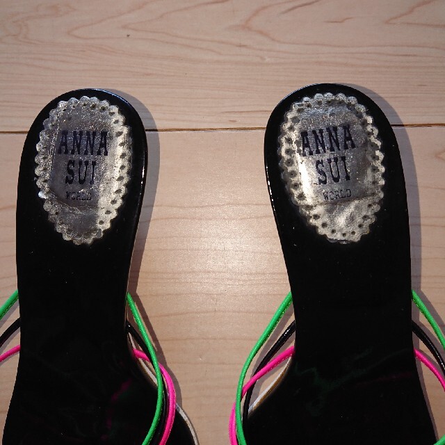 ANNA SUI(アナスイ)のアナスイ トングサンダル レディースの靴/シューズ(サンダル)の商品写真