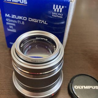 オリンパス(OLYMPUS)のzuiko 45mm digital  f1.8 シルバー　オリンパス(レンズ(単焦点))