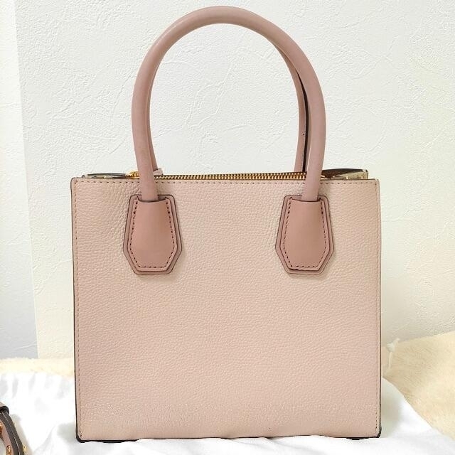 Michael Kors(マイケルコース)のMICHAEL KORS マイケルコース　ハンドバッグ　ショルダーバッグ レディースのバッグ(ハンドバッグ)の商品写真