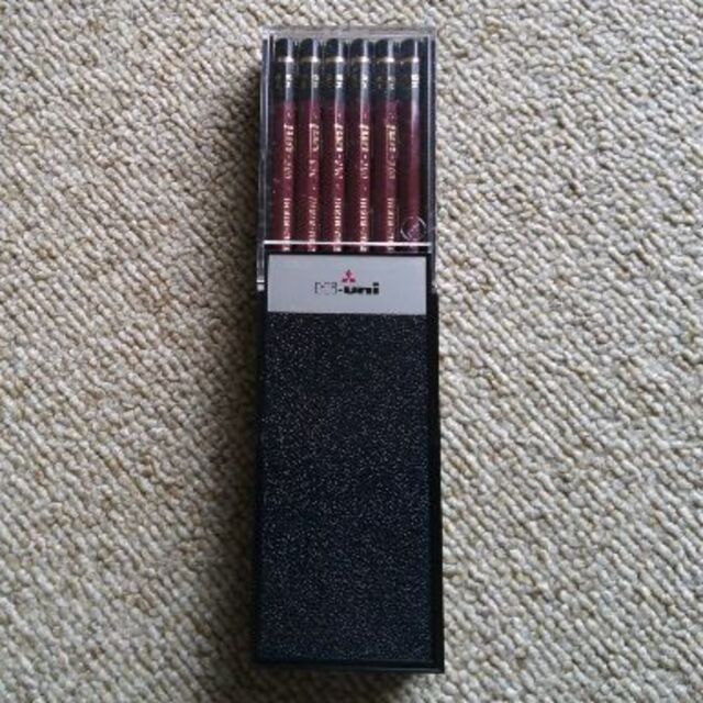 三菱鉛筆(ミツビシエンピツ)のHB　12本 エンタメ/ホビーのアート用品(鉛筆)の商品写真