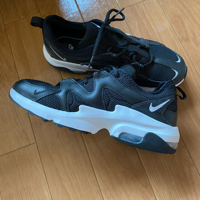 NIKE(ナイキ)のNIKE AIR メンズの靴/シューズ(スニーカー)の商品写真