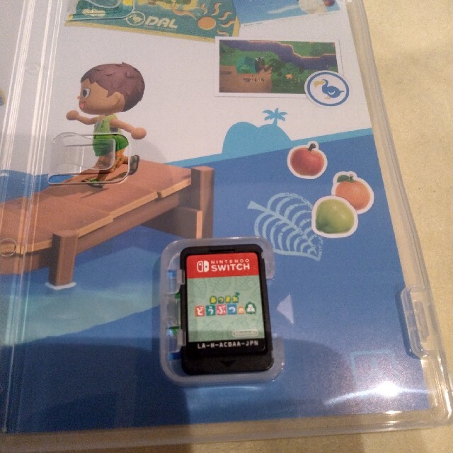 Nintendo Switch(ニンテンドースイッチ)のあつまれどうぶつの森 エンタメ/ホビーのゲームソフト/ゲーム機本体(家庭用ゲームソフト)の商品写真