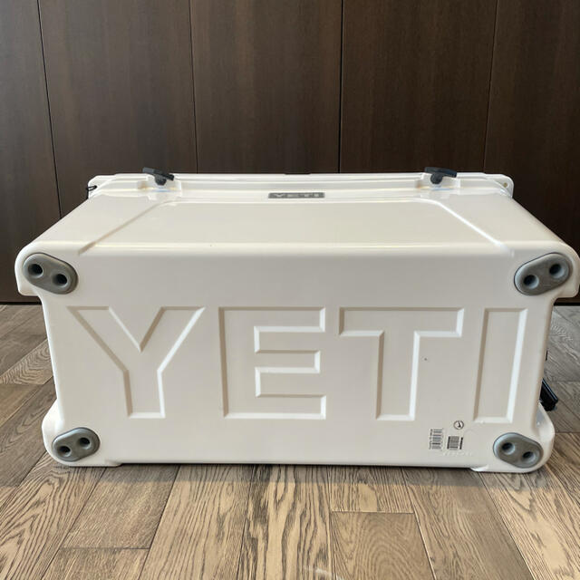 YETY COOLERS TUNDRA 75qt イエティ クーラーボックス スポーツ/アウトドアのアウトドア(その他)の商品写真