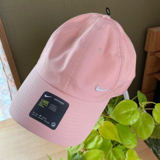 ナイキ(NIKE)のNIKE  新品・未使用品　キャップ(キャップ)