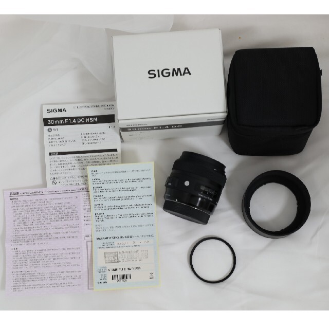 SIGMA(シグマ)のSIGMA 30mm F1.4 DC HSM/C スマホ/家電/カメラのカメラ(レンズ(単焦点))の商品写真