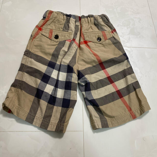 BURBERRY(バーバリー)のバーバリー   ハーフパンツチェック柄　8Y128 キッズ/ベビー/マタニティのキッズ服男の子用(90cm~)(パンツ/スパッツ)の商品写真