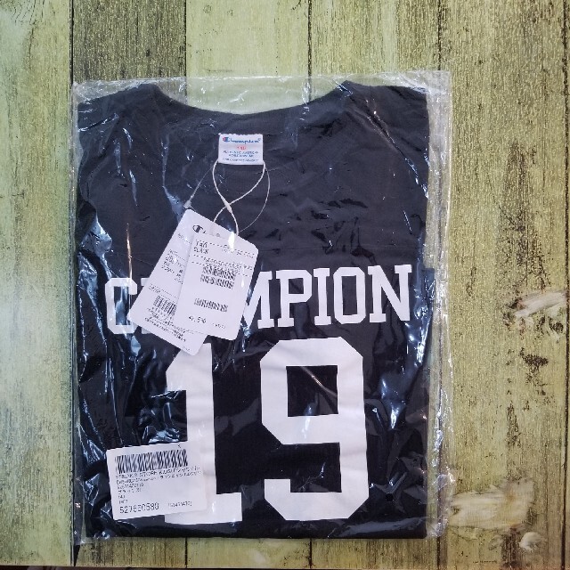 FREAK'S STORE(フリークスストア)の【ちゃりぼ様専用】【新品】Champion  KIDS FOOTBALL TEE キッズ/ベビー/マタニティのキッズ服男の子用(90cm~)(Tシャツ/カットソー)の商品写真