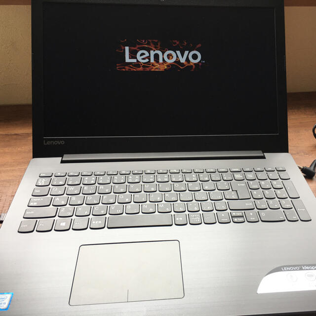 Lenovo ノートパソコン