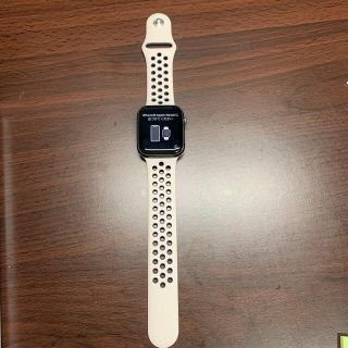 アップルウォッチ(Apple Watch)のアップルウォッチ　5  AppleWatch NIKE ナイキ(腕時計(デジタル))