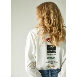 マウジー(moussy)のMoussy TRAVELLER ロングスリーブ Tシャツ　ベージュ(Tシャツ(長袖/七分))