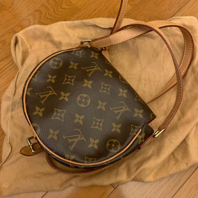 LOUIS VUITTON(ルイヴィトン)のルイヴィトン、タンブラン レディースのバッグ(ショルダーバッグ)の商品写真