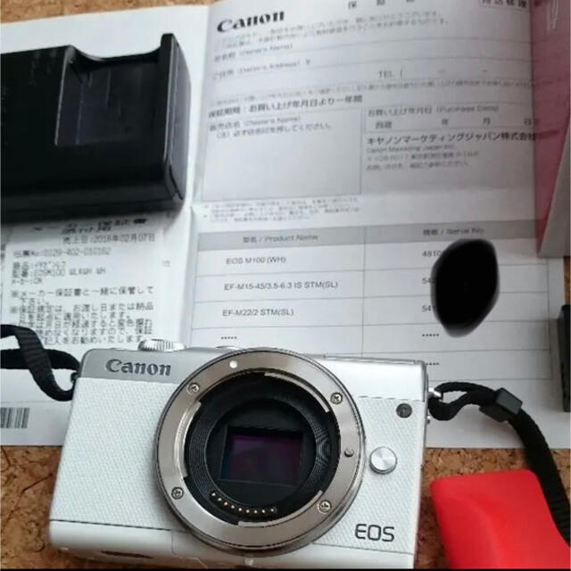 Canon EOS M100  本体、単焦点レンズのみ